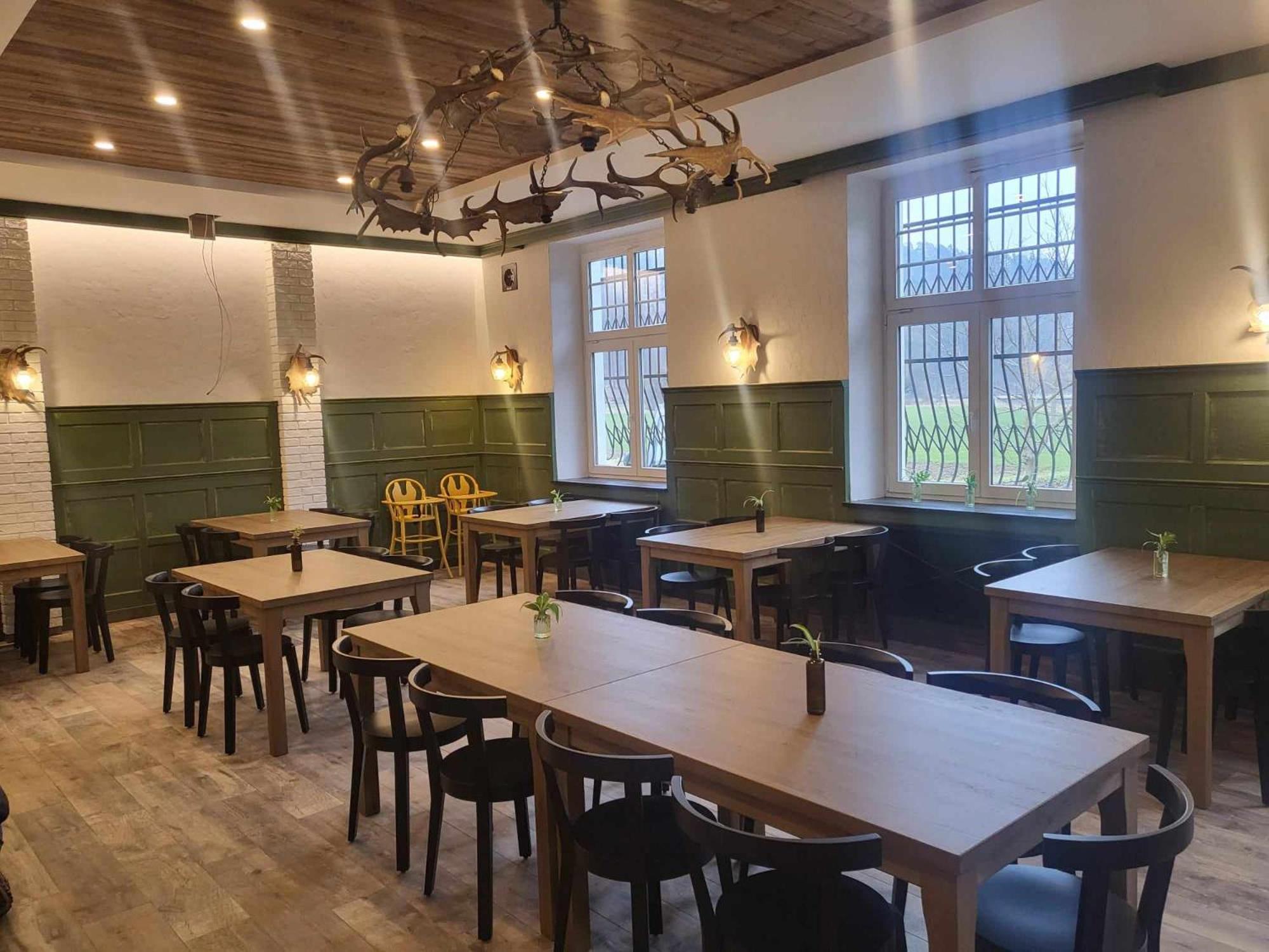 Penzion A Restaurace Belecky Mlyn Pteni Exterior foto